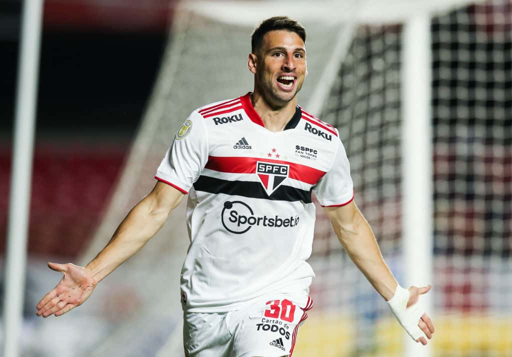 File:Majestoso - sao paulo and corinthians - campeonato paulista