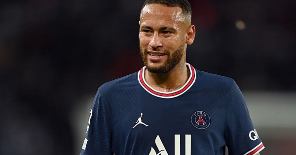 Os 10 melhores brasileiros do FIFA 22