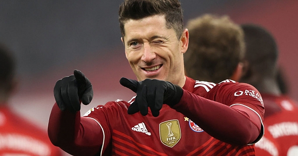 Robert Lewandowski termina 2021 como o maior artilheiro; confira os goleadores dos últimos anos