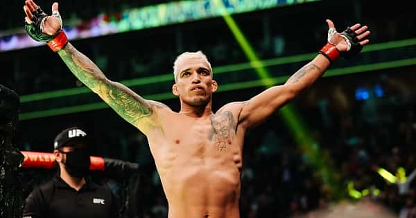 Os lutadores com mais finalizações na história do UFC