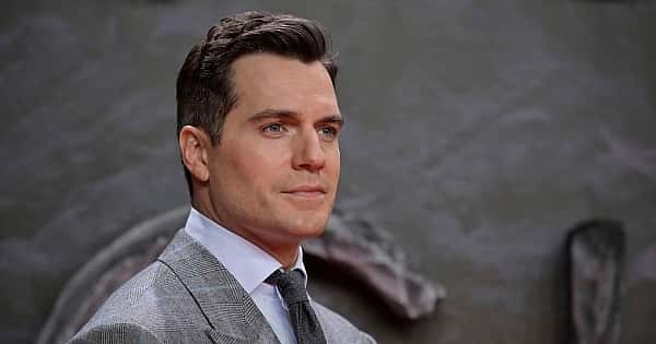 10 celebridades que treinam artes marciais e você não sabia