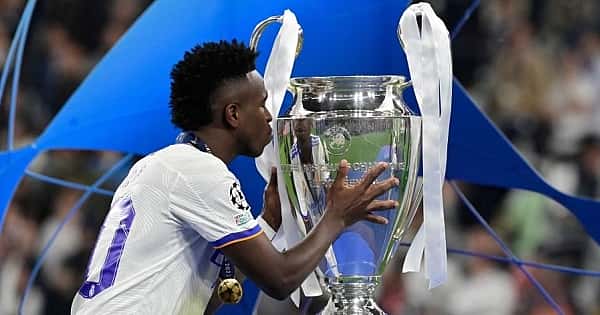 As melhores imagens de Real Madrid 1 x 0 Liverpool na final da Champions League