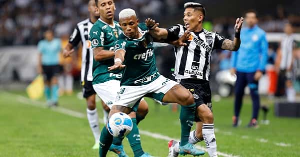 O time mais valioso com jogadores do Palmeiras e Atlético-MG