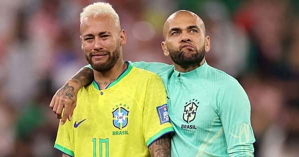 Neymar fica desolado após eliminação para a Croácia na Copa do Mundo