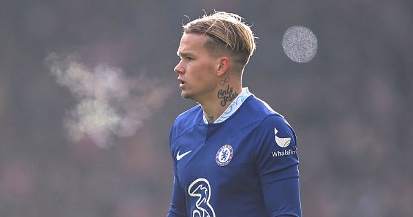 Os 10 clubes que mais gastaram em contratações em um só ano