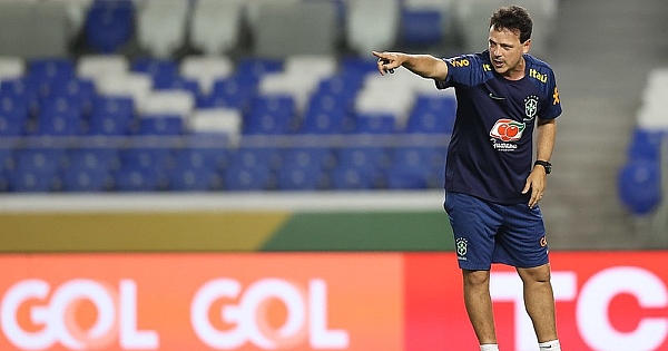 Fernando Diniz comanda pela primeira vez um treino da Seleção Brasileira; veja as imagens