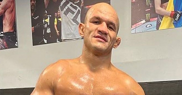 Junior Cigano impressiona com físico antes de luta contra Fabrício Werdum