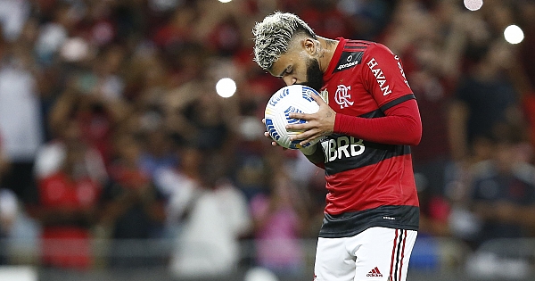 Flamengo é o time que mais teve pênaltis marcados ao seu favor no Brasileirão; Veja a lista 
