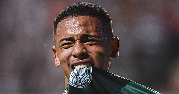 Relembre 10 dos principais jogadores revelados pelo Palmeiras