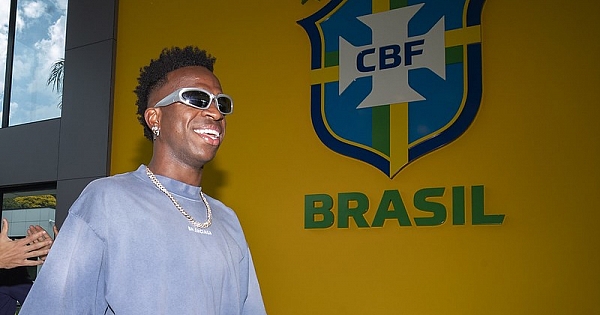 As melhores fotos da chegada da Seleção Brasileira na Granja Comary