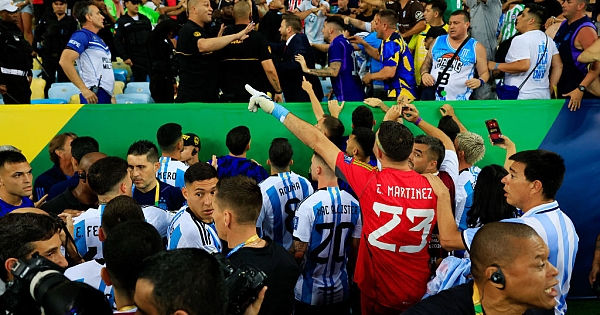 As melhores imagens de Brasil 0 x 1 Argentina