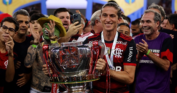 As melhores imagens da carreira de Filipe Luís