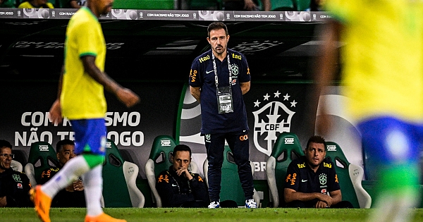 Endrick e John Kennedy formam ataque da Seleção Brasileira Pré-Olímpica