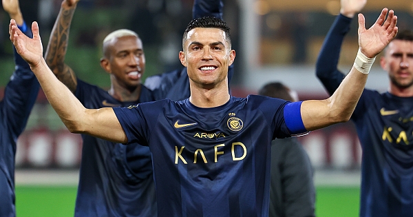 Cristiano Ronaldo é o atleta mais bem pago do mundo; Veja o top 10