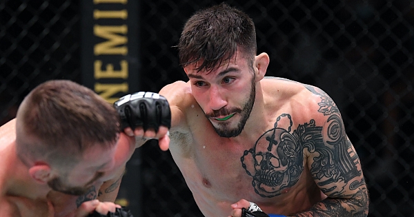 Os brasileiros escalados para o UFC Vegas 91: Nicolau x Perez