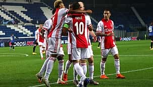 Ajax  'ta tam 11 coronavirus