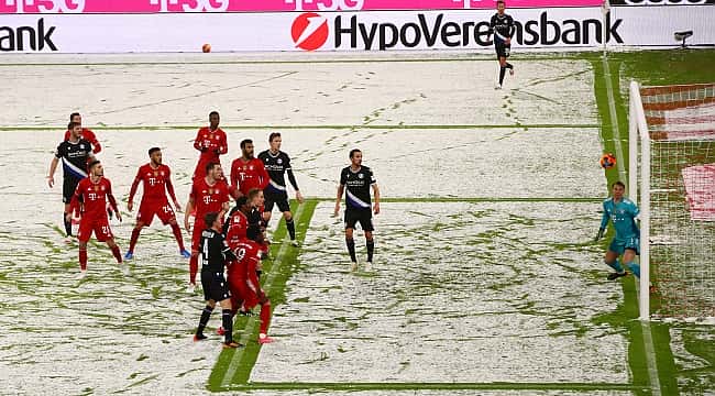 O Bayern dificilmente salvou 1 ponto na Arena Allianz