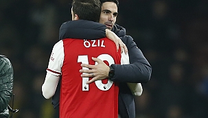 Declaração de Mesut Özil por Arteta