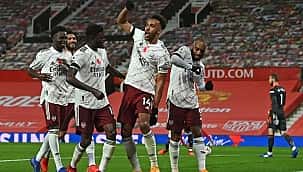 14 anos de saudade acabaram com Auba