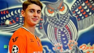 Başakşehir anunciou a transferência de Ravil Tagir!