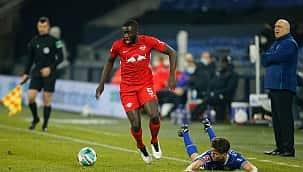 Reforço de defesa do Bayern de Munique! Anunciado