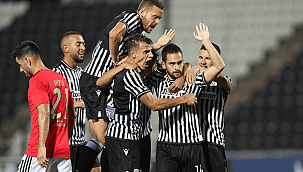 PAOK eliminou Beşiktaş, passou Benfica