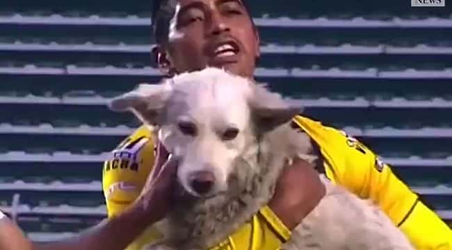 Convidado surpresa com 'Adidas' na boca no futebol boliviano