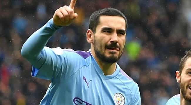 Ele disse 'Çağlar Söyüncü, Van Dijk e Emre Belözoğlu'