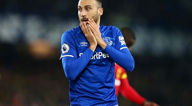 Cenk Tosun quer a camisa: 'Eles também não são robôs!'