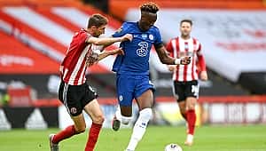 Golpe de 3 gols para o Chelsea na corrida da Giants League