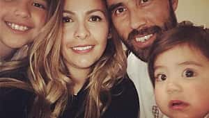 Impedimento de  'cônjuge ' à transferência de Claudio Bravo