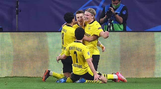 O Dortmund está de volta com 3 gols!