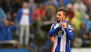 Emre Colak entrou no jogo, marcou um gol e foi expulso do jogo