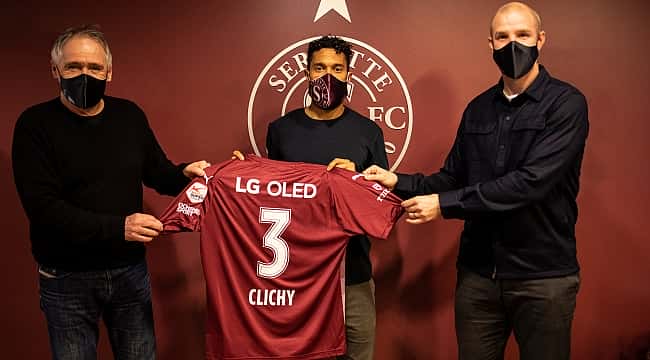 Transferência surpreendente de Gael Clichy