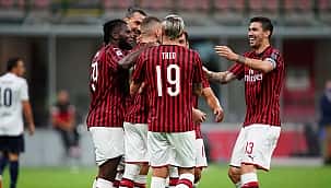 Hakan Çalhanoğlu e o Milan não podem ser parados!