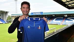 A nova equipe de Harry Kewell foi oficialmente anunciada!