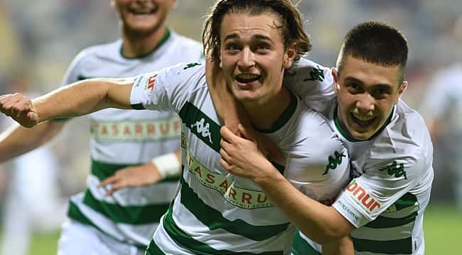 Gigantes britânicos estão atrás da estrela do Bursaspor Ali Akman