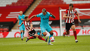 O pesadelo de José Mourinho continua: 3 gols