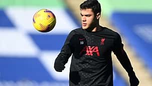 Palavras de elogio de Jürgen Klopp a Ozan Kabak