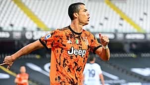 Ronaldo veio em socorro da Juventus!