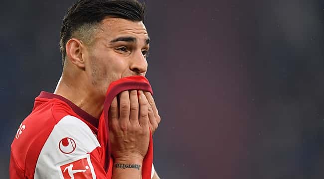 Italianos transferem Kaan Ayhan