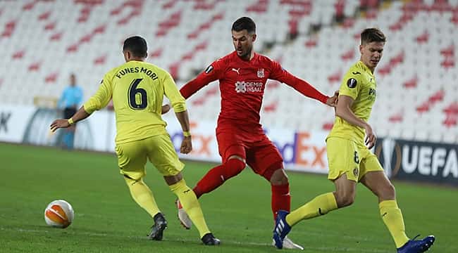Karabakh se tornou a  'esperança ' para Sivasspor!