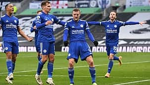 Leicester retorna de Londres com 3 pontos