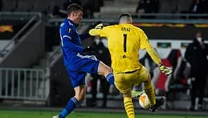 Leicester ficou em silêncio! Caglar e Cengiz ...