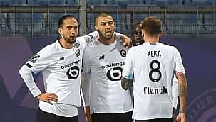 Dois turcos que apoiaram Lille; Burak e Yusuf