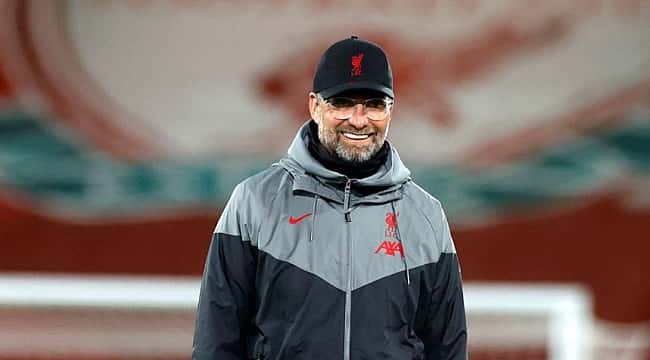 Liverpool está fazendo história! Série em Anfield Road