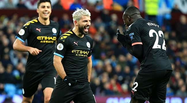 Manchester City destruiu o Aston Villa