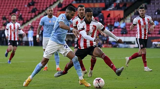 Manchester City riu com Walker