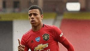 O Manchester United enlouqueceu, a saudade do Leicester acabou