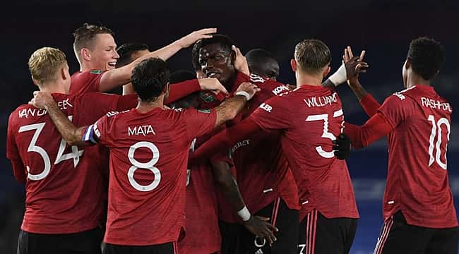 Tarifa 'tripla' dos gigantes de Manchester!